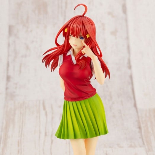The Quintessential Quintuplets - Itsuki Nakano 1/8 Scale Figure