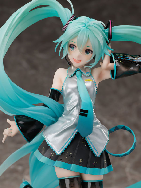 miku chronicle figure